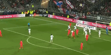 弗里克：拉菲尼亚未入选FIFA最佳阵简直是笑话，他配得上（弗里克：FIFA最佳阵容没有拉菲尼亚堪称笑话，他理应入选）
