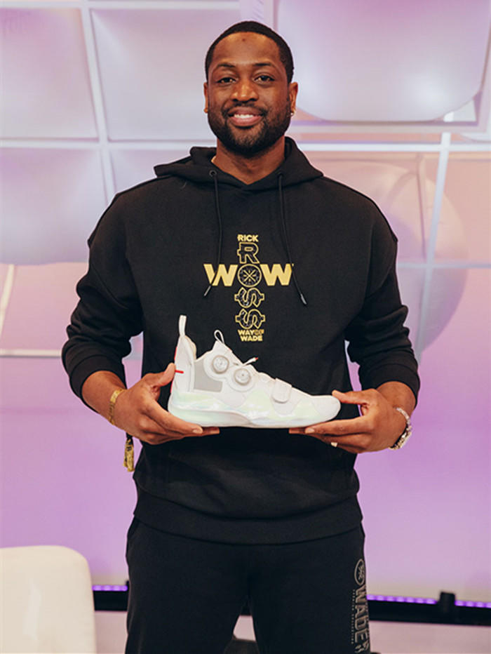 马卡评选无缘世界杯11人阵容：姆伯莫、弗拉霍维奇和索博在列（马卡评出无缘世界杯最佳11人：姆伯莫、弗拉霍维奇、索博入选）