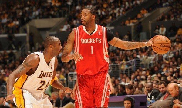 帕尔马官方：铃木彩艳成功接受手指骨折手术；据悉伤缺3个月（帕尔马官宣：铃木彩艳手指骨折手术成功，预计缺阵三个月）