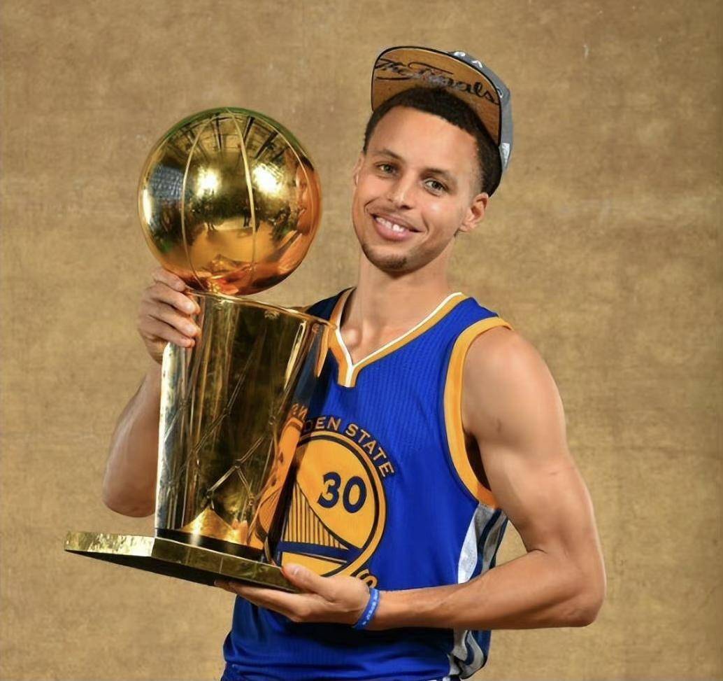 早报：英格兰流行下克上（晨报：英格兰弱队频频爆冷）