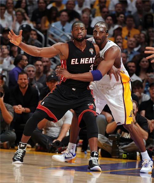 米体：罗马想冬窗租借齐尔克泽，若晋级欧冠会自动触发买断（米体：罗马计划冬窗先租齐尔克泽，若打进欧冠将自动买断）