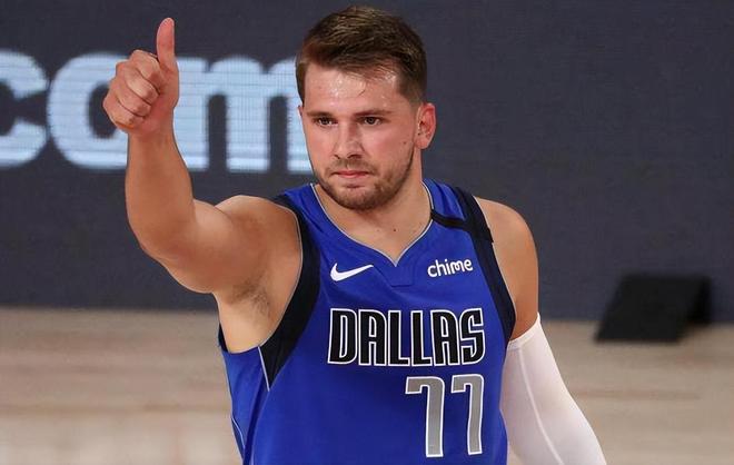 篮球篮网球员连续三场命中关键投篮（篮网球员连续三战命中关键球）