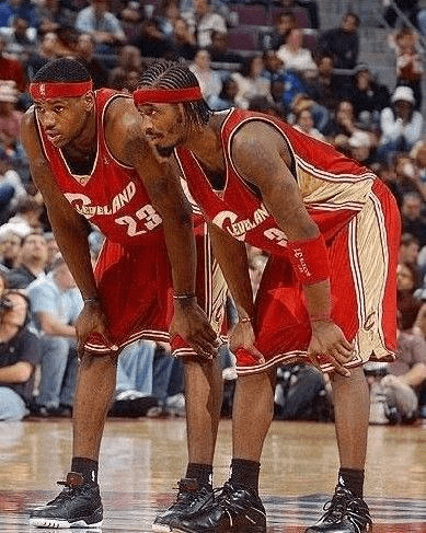 斯基拉：库库雷利亚即将与切尔西续约，他是球队的关键球员（斯基拉称库库雷利亚续约在即，切尔西将其视为阵中要角）