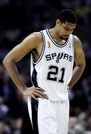 布里兰主场围剿江原FC 三叉戟对决客场虫困局（布里兰主场压境江原FC 三叉戟直击对手客场顽疾）