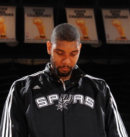 聊了什么？阿隆索欧冠赛后与弗林蓬进行了14分钟秘密会谈（欧冠赛后，阿隆索与弗林蓬秘密会谈14分钟：谈了些什么？）